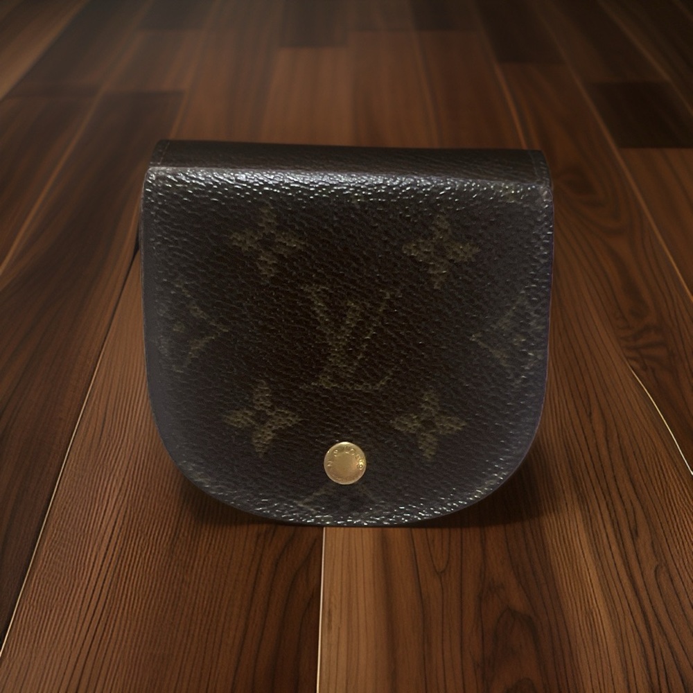 Louis Vuitton coin wallet